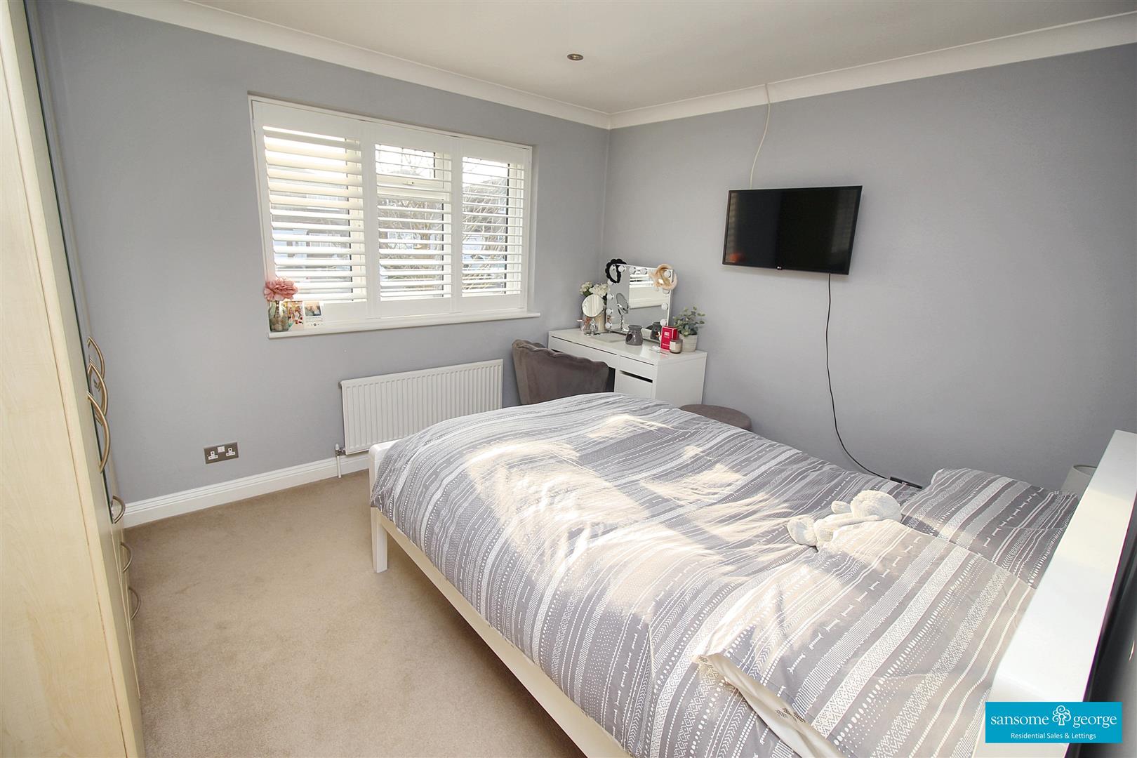 Hayfield Close, Tilehurst, Reading